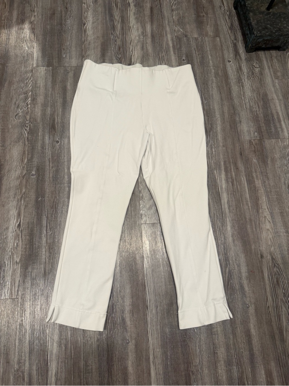 Investments White Slim Pull-On Leggings - Picture 2 of 4